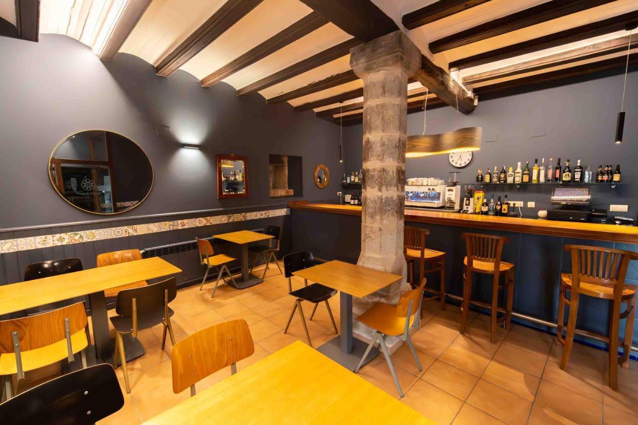Santuario Virgen De La Fuente Hotel Peñarroya de Tastavins Eksteriør billede