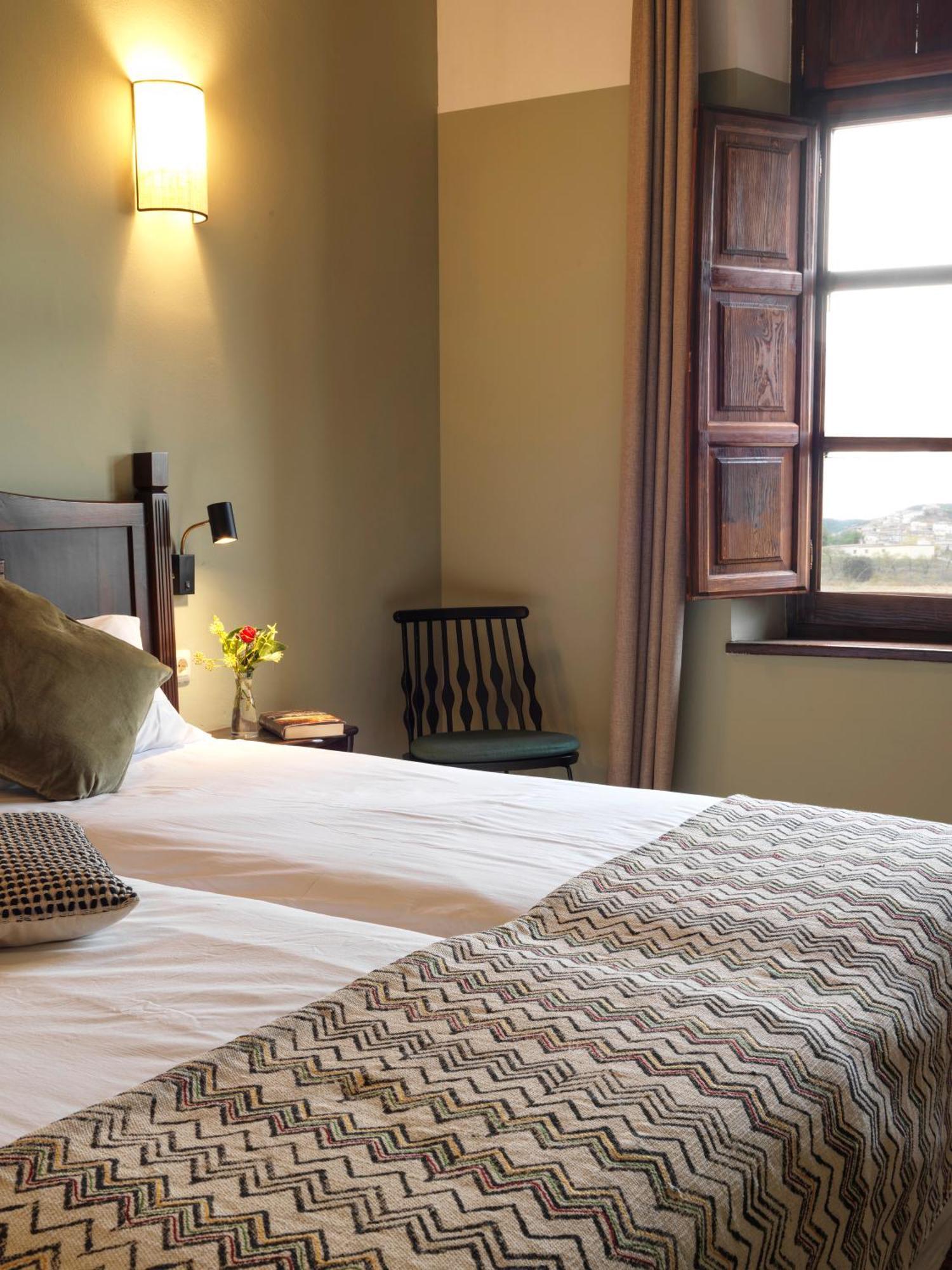 Santuario Virgen De La Fuente Hotel Peñarroya de Tastavins Eksteriør billede