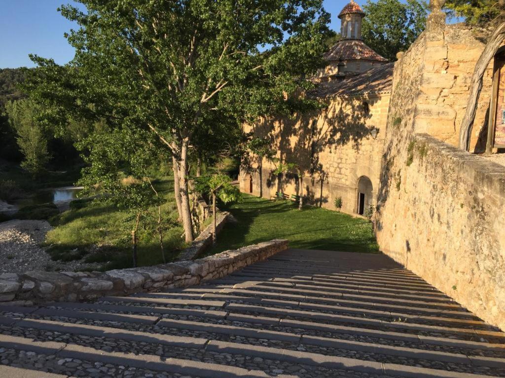 Santuario Virgen De La Fuente Hotel Peñarroya de Tastavins Eksteriør billede